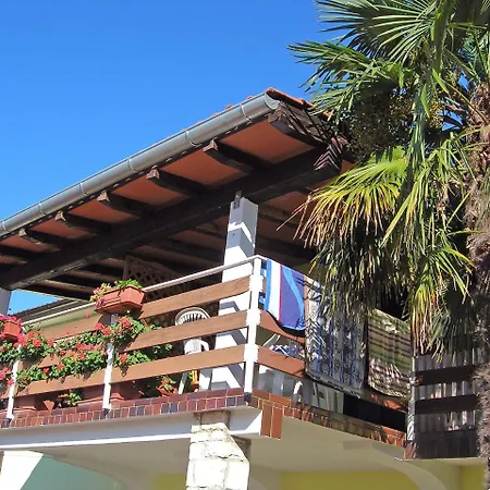 Bruna.7 Apartamento *